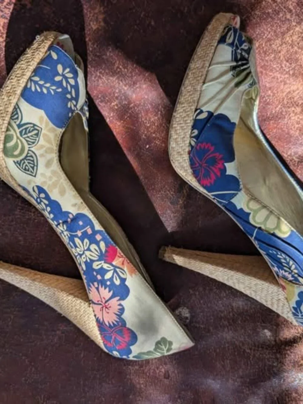 Vintage Floral Steve Madden Pumps - Women's Size 9